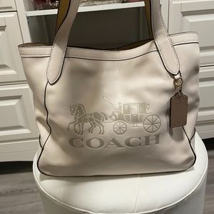 Coach Tote Leather Neutral Beige. Never used